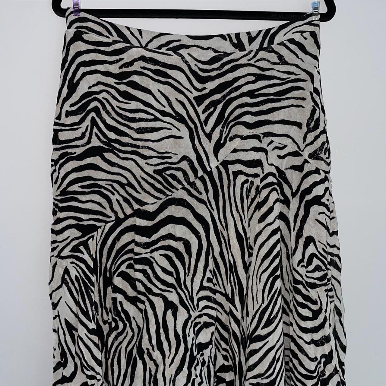 Mint velvet 2024 zebra skirt