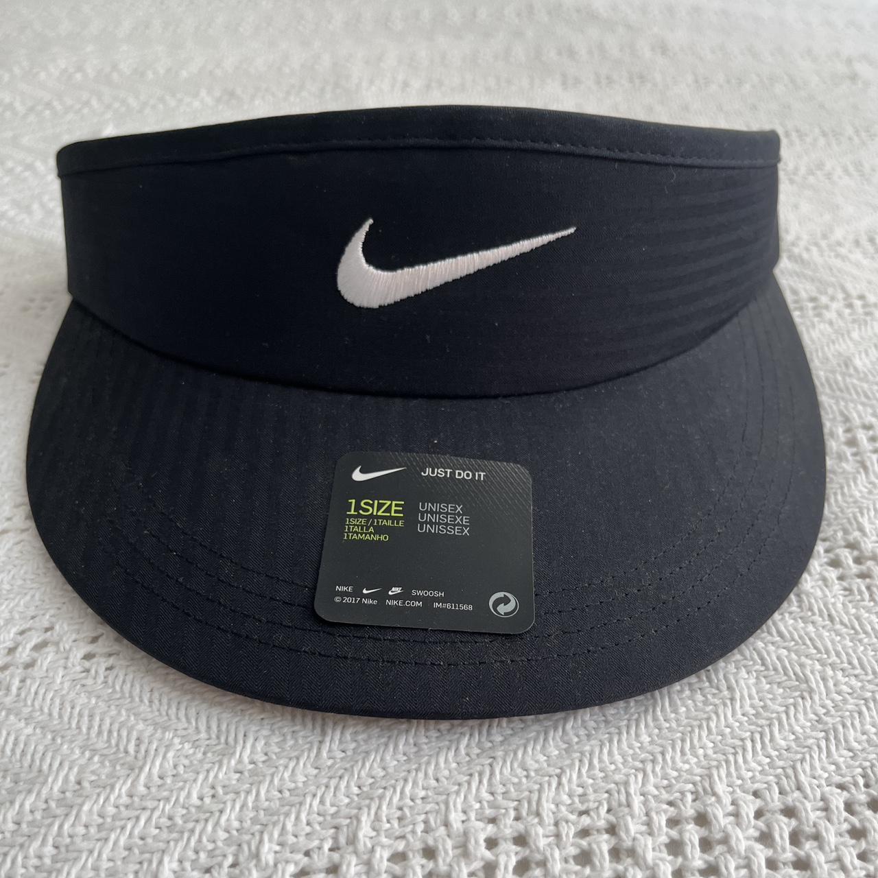 Nike high crown golf visor Depop