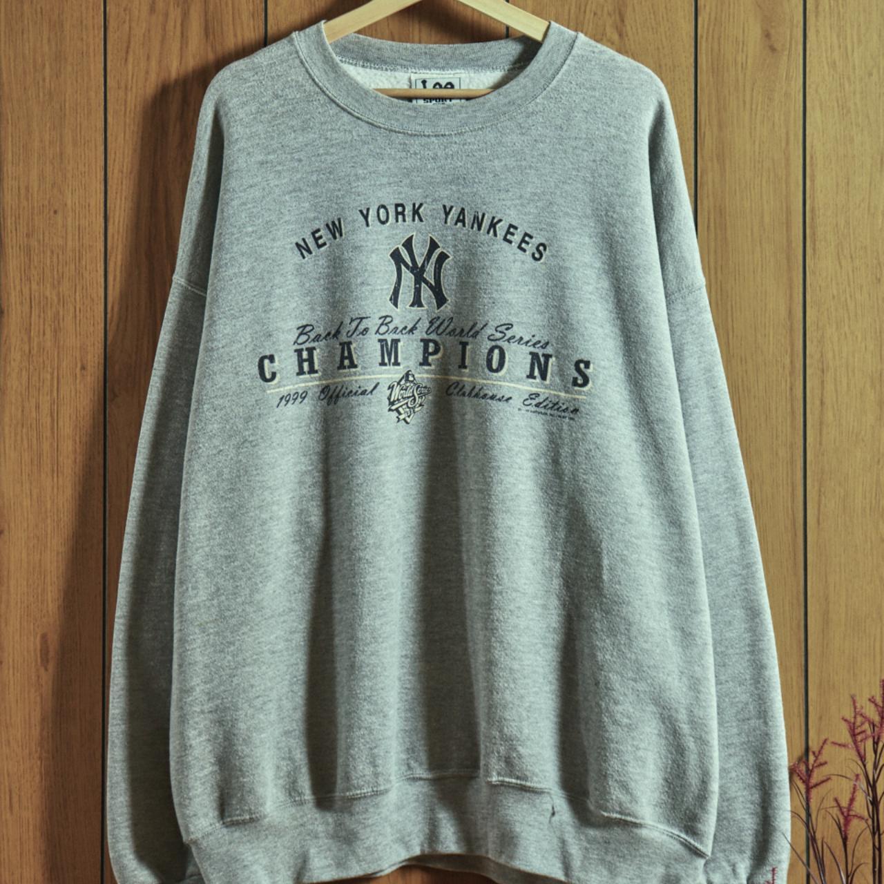 Vintage 90s Yankees 1999 Back To Back Champions Sweatshirt By Lee Sport