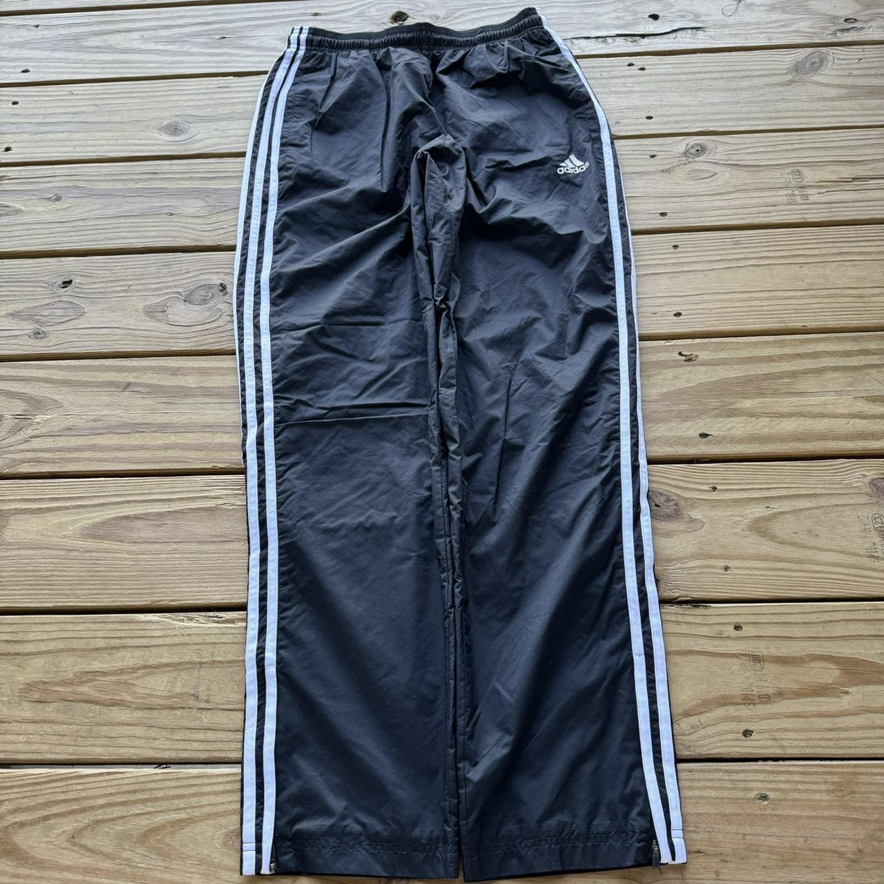 Adidas Gray and Black Baggy Sweatpants #Adidas - Depop