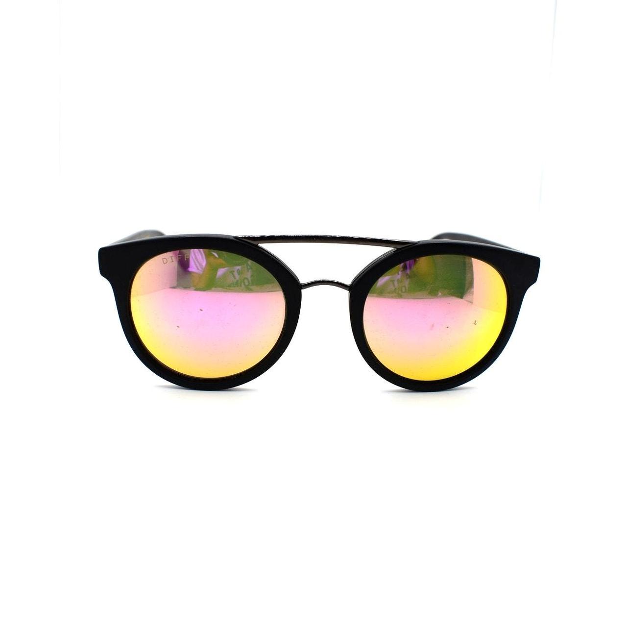 DIFF Women's Sunglasses - Black – Diff Astro Pola… - image 6
