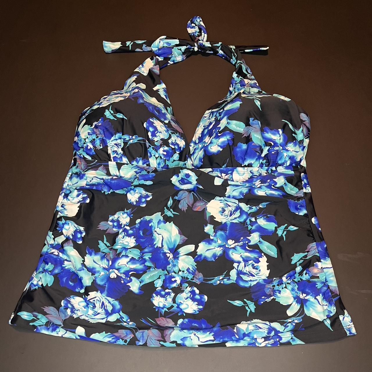 item listed by reevampchic