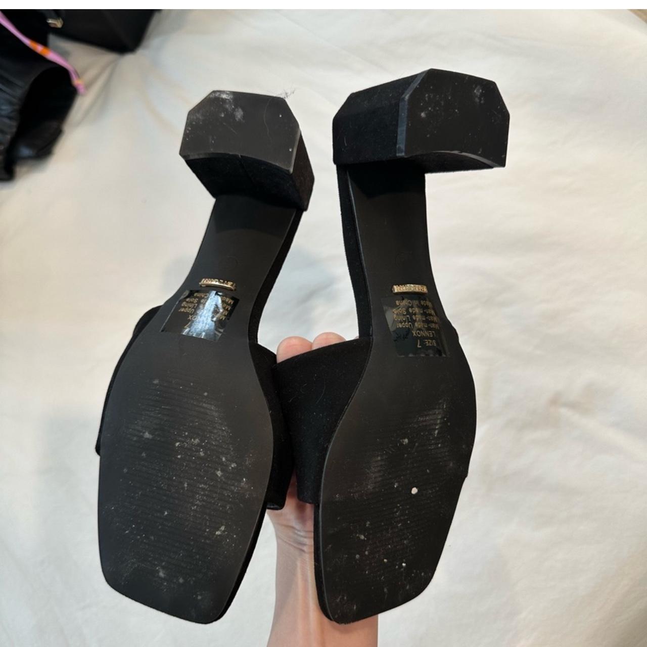 item listed by gabbyk93