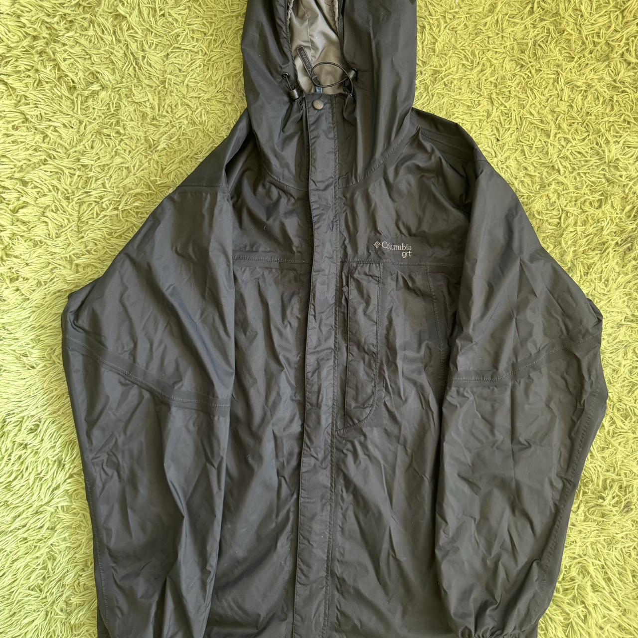 Columbia Grt jacket. Worn once and in great