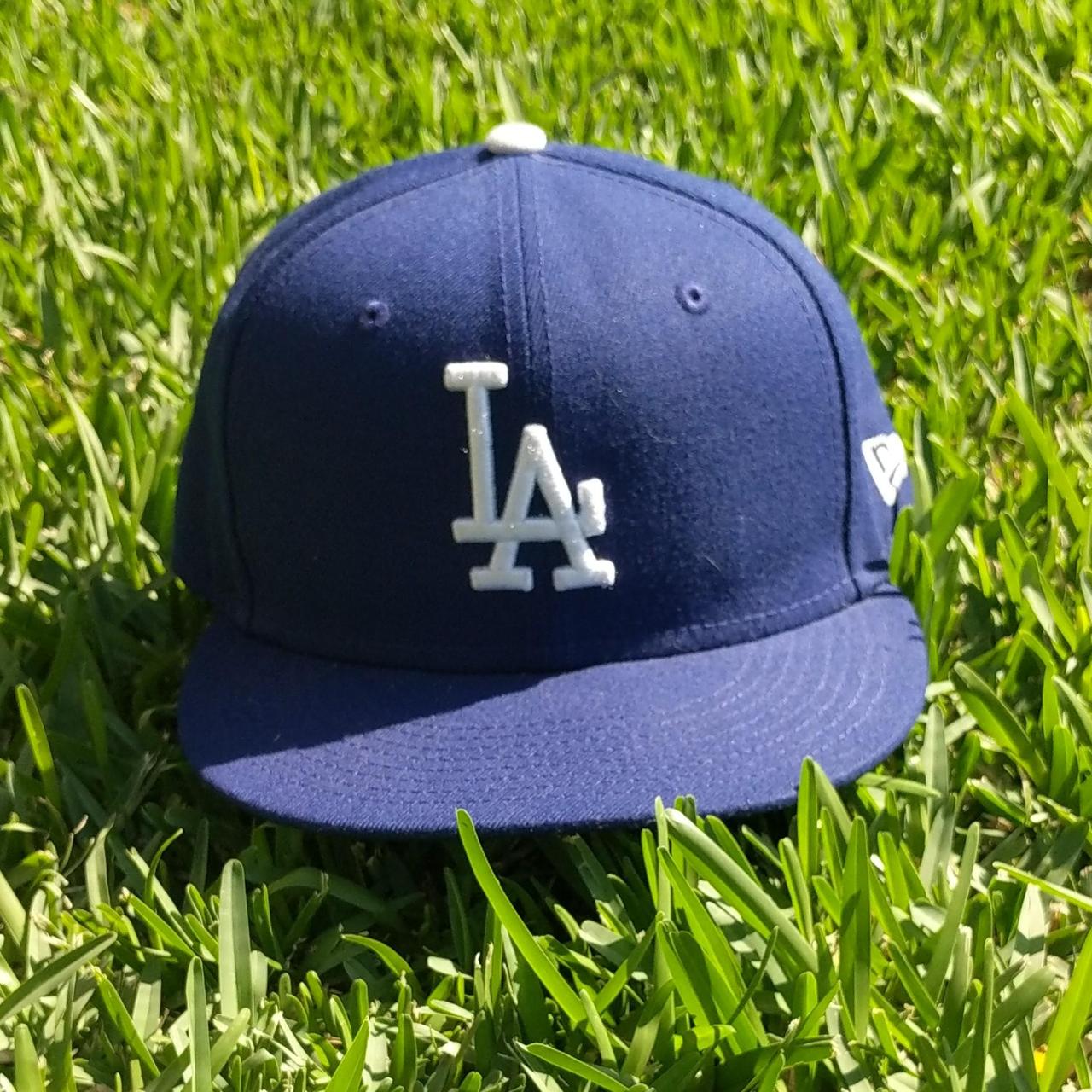 Blue LA Dodgers fitted cap. Size 6⅞ 54.9.... - Depop