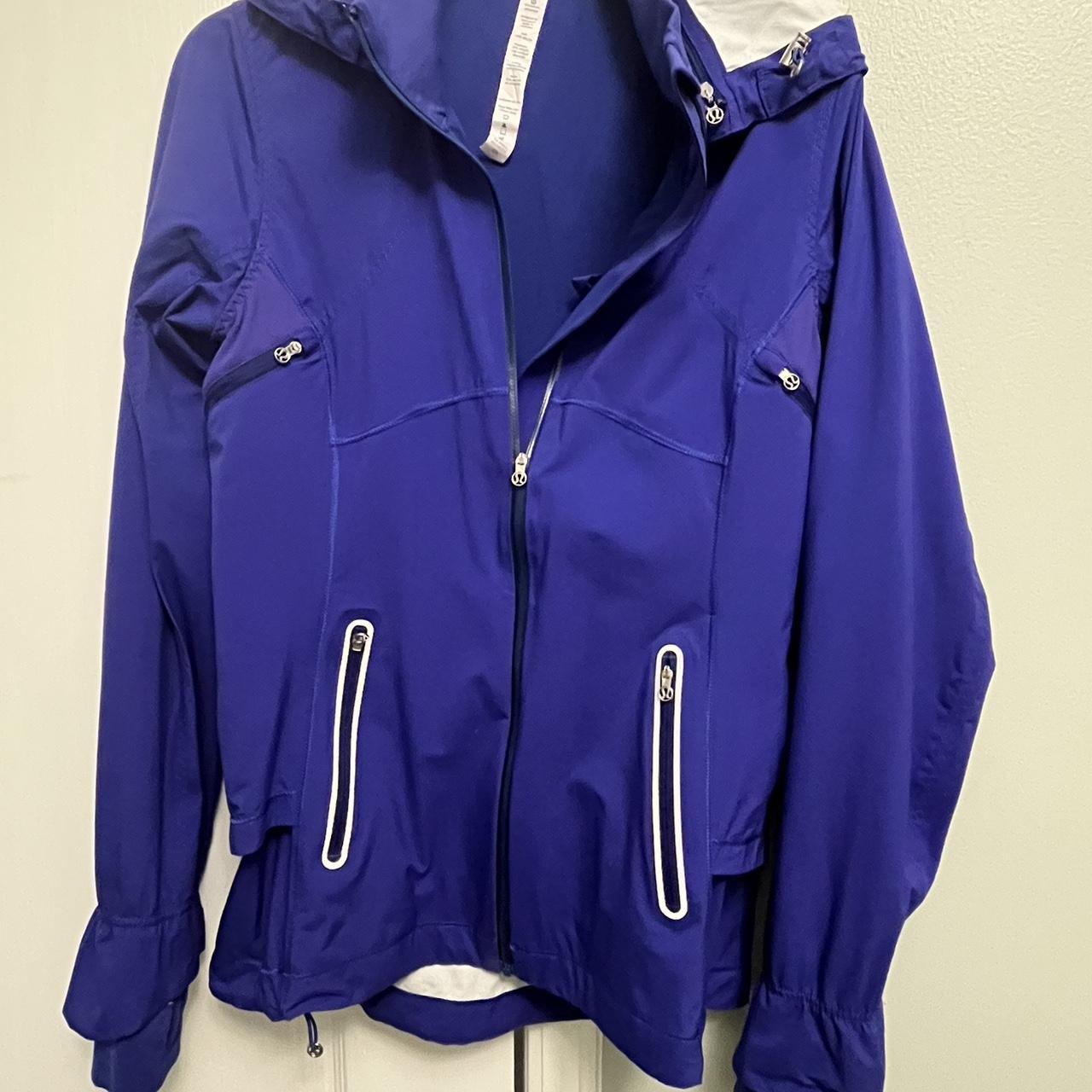 Gently used Lululemon Goal Smasher jacket. Size 6 - Depop