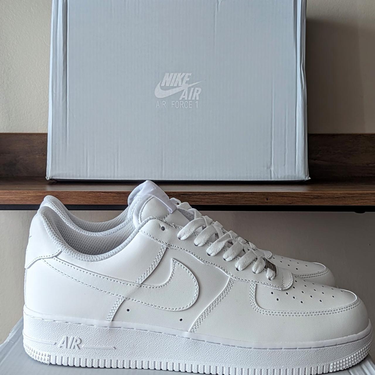 white air force 1 8.5 mens