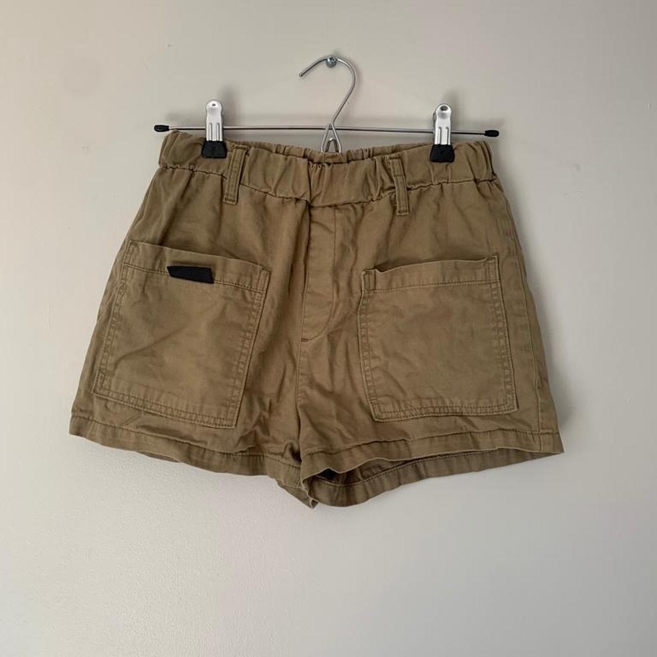 New Look cargo shorts Size 6 - Depop
