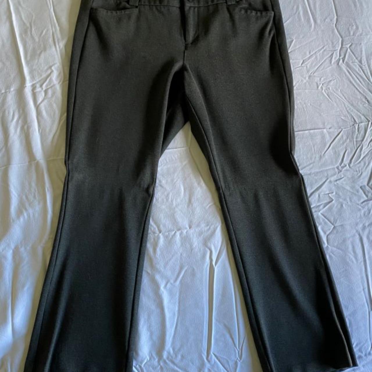 Signature studio 2024 stretch pants