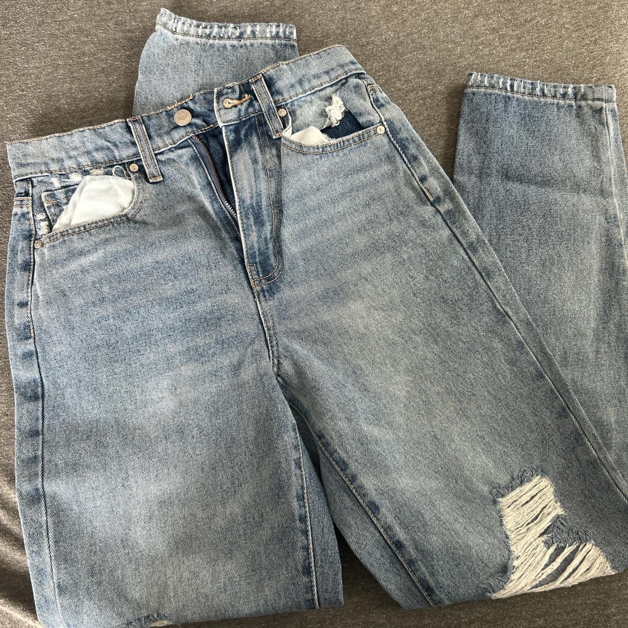 90’s ripped jeans !! •size: 24 •straight leg •fairly... - Depop
