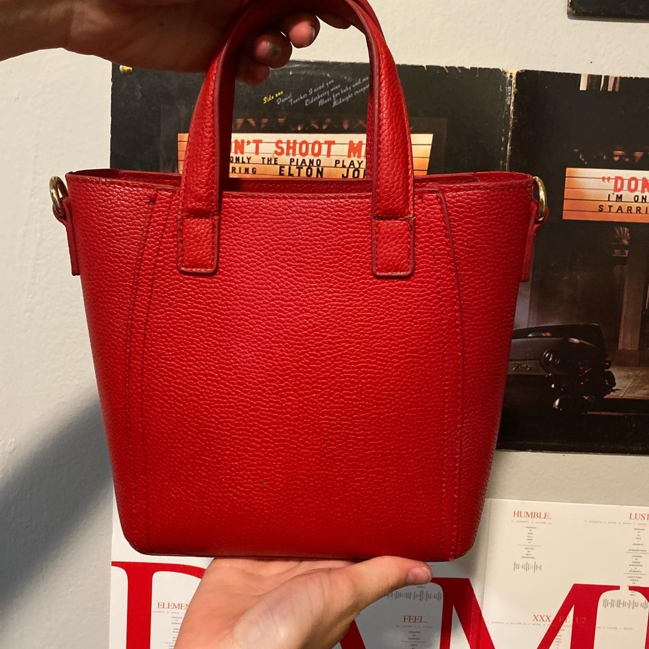 Vintage Estée lauder Red Hand Bag #onthego