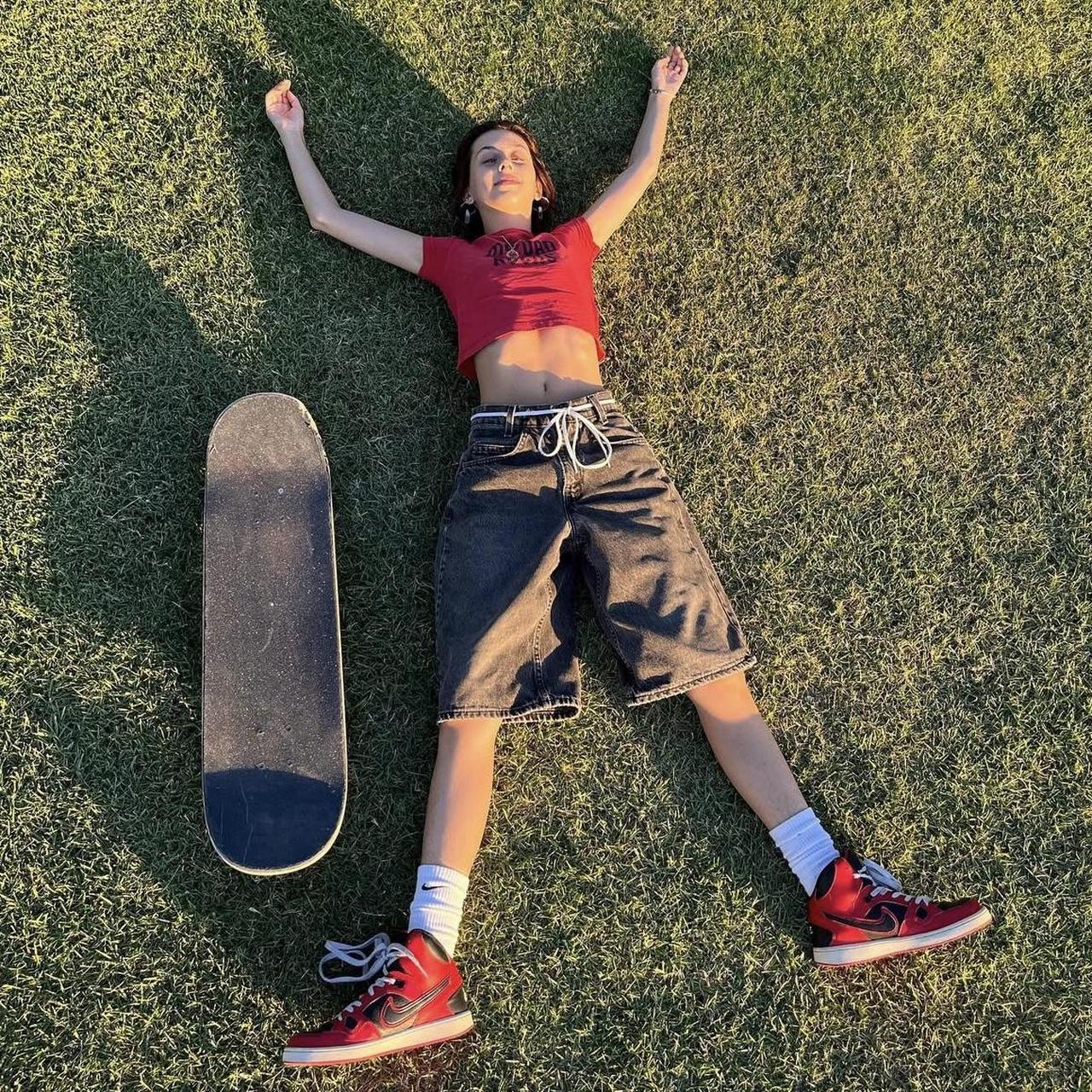 Levi's Women's Shorts - Black - 0 – 1 Of 1 Levis … - image 1