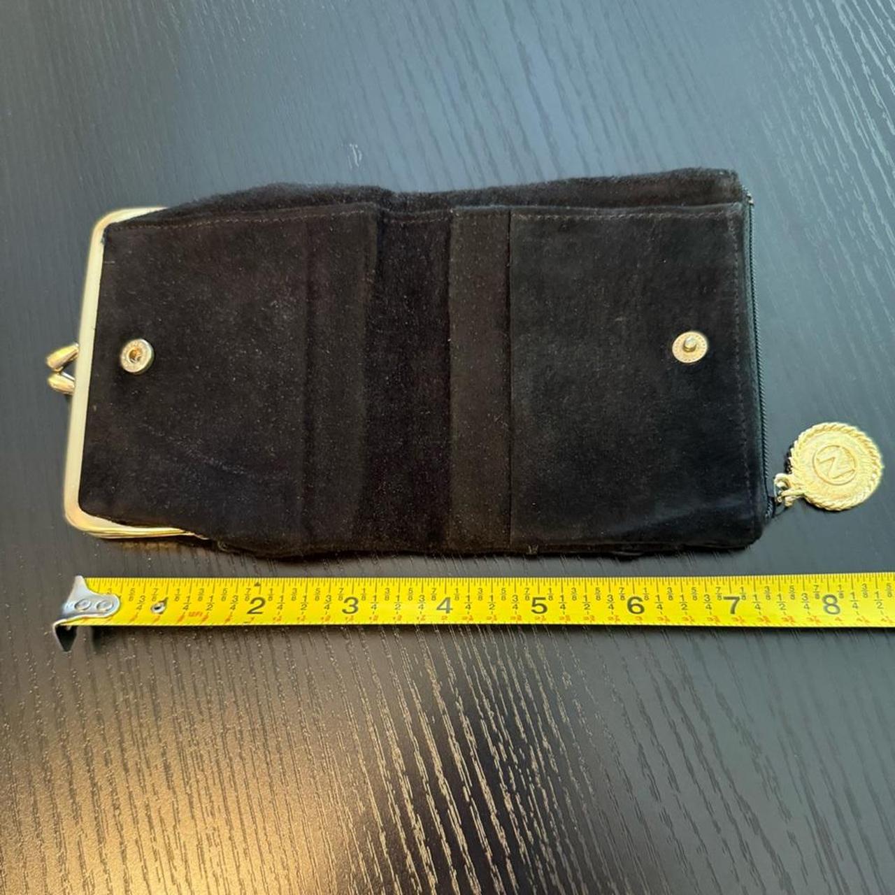 Albert Nipon Women's Wallet - Black/Gold – Vintag… - image 7