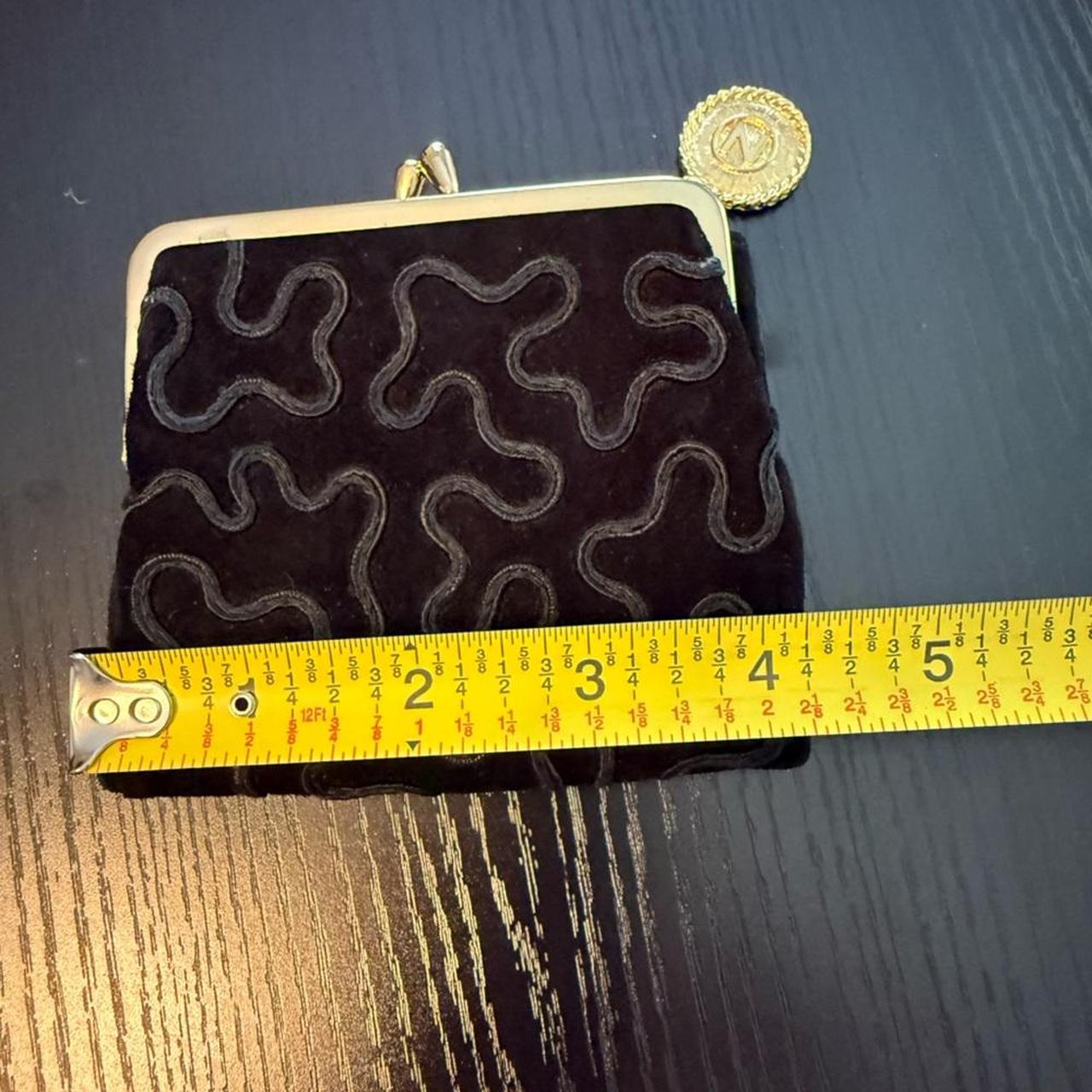 Albert Nipon Women's Wallet - Black/Gold – Vintag… - image 8