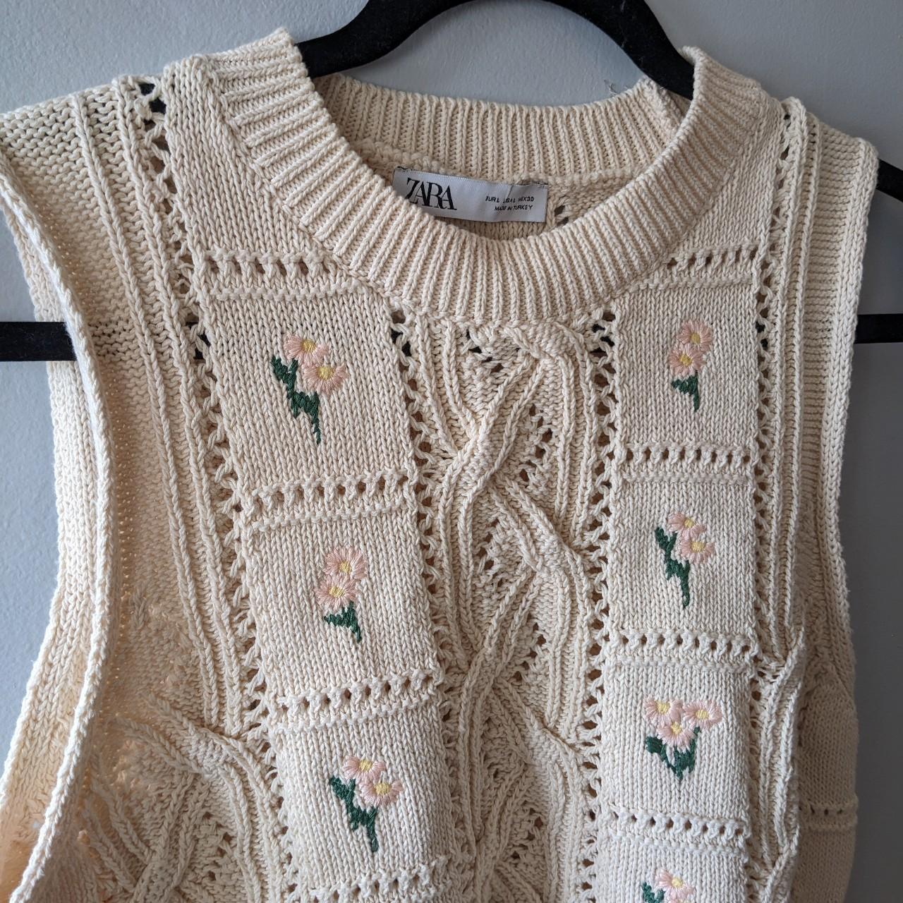 🪢 cable knit cream sweater vest 🪢 🌷 sweet flower... Depop