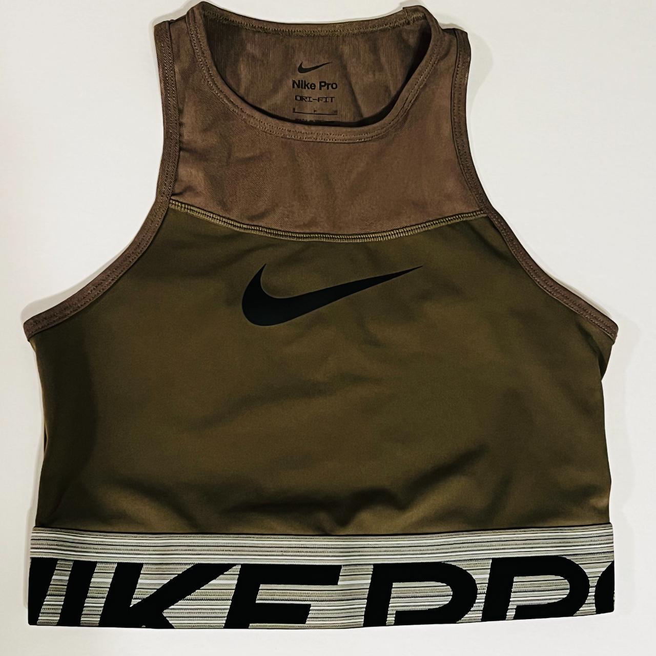 mens green nike top