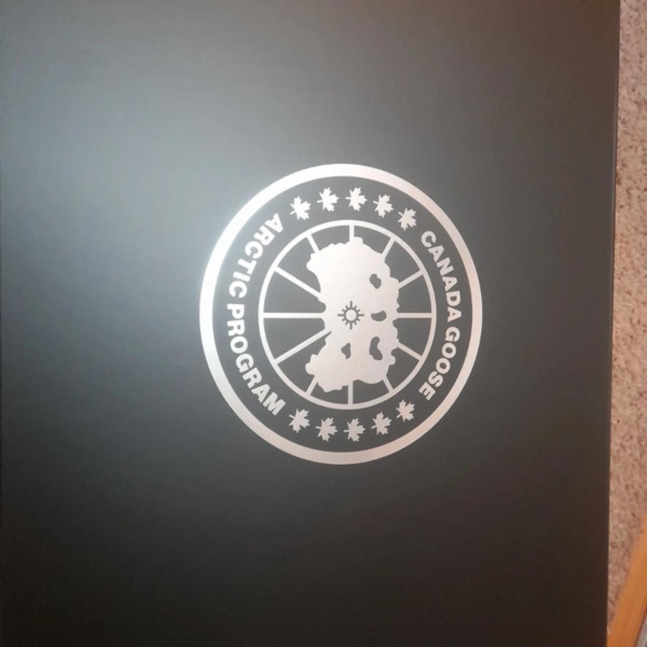 Canada goose discount box