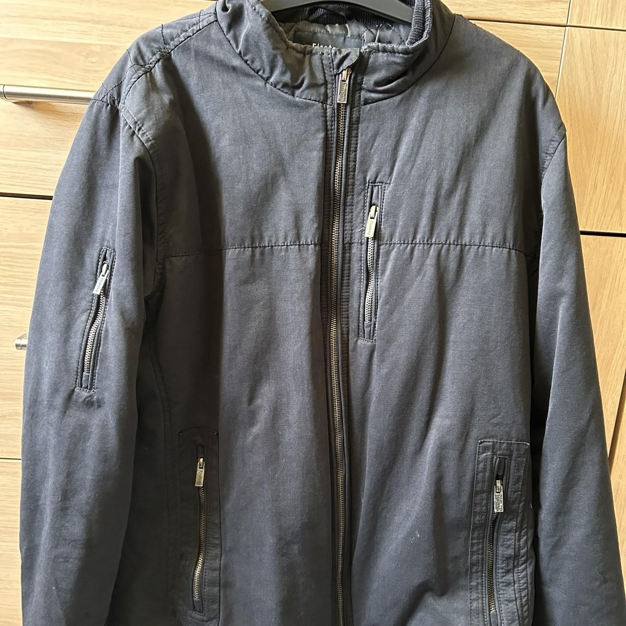 item listed by notaxluu