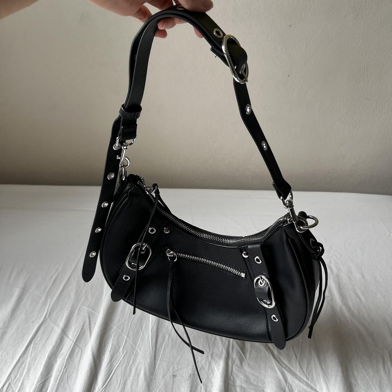 H&M Shoulder Bag 2 ways bags, shoulder /... Depop