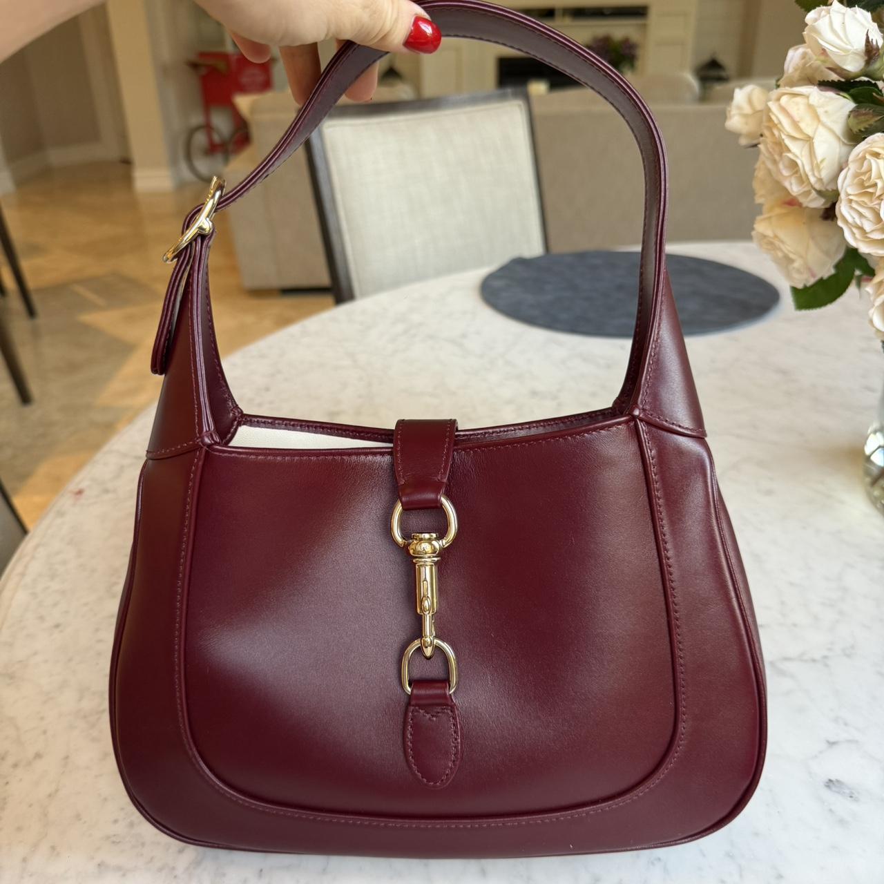 item listed by samchukyana89