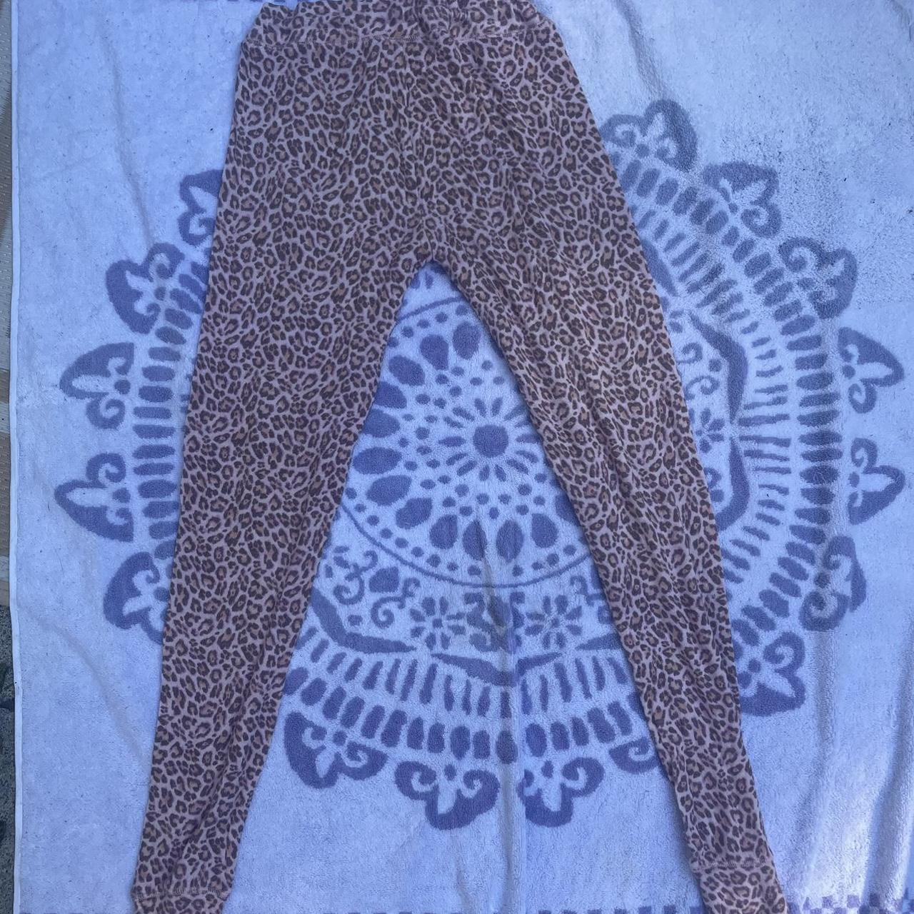 American Eagle cheetah print leggings 💖🐆 This - Depop