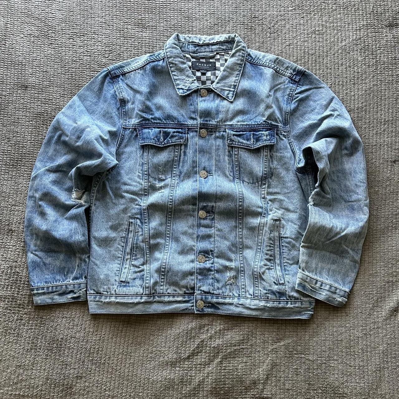 item listed by victorrr21