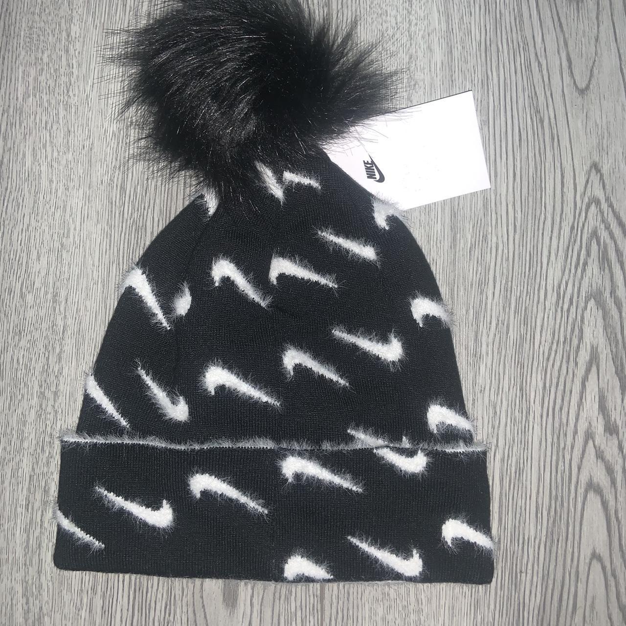 Pom Nike Reversible Beanie Hat Nike Swoosh Removable Pom Beanie