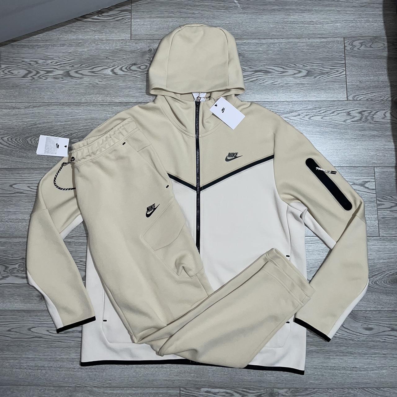 Nike Sportwear Tech Fleece Windrunner