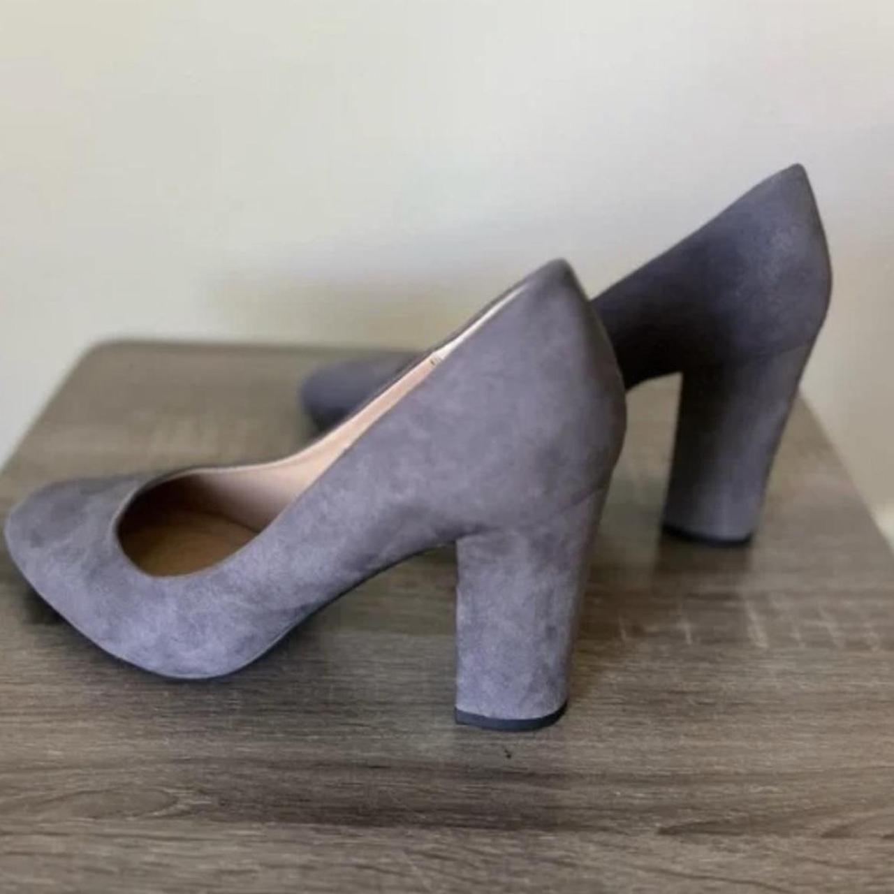 item listed by carolinesvintagecloset