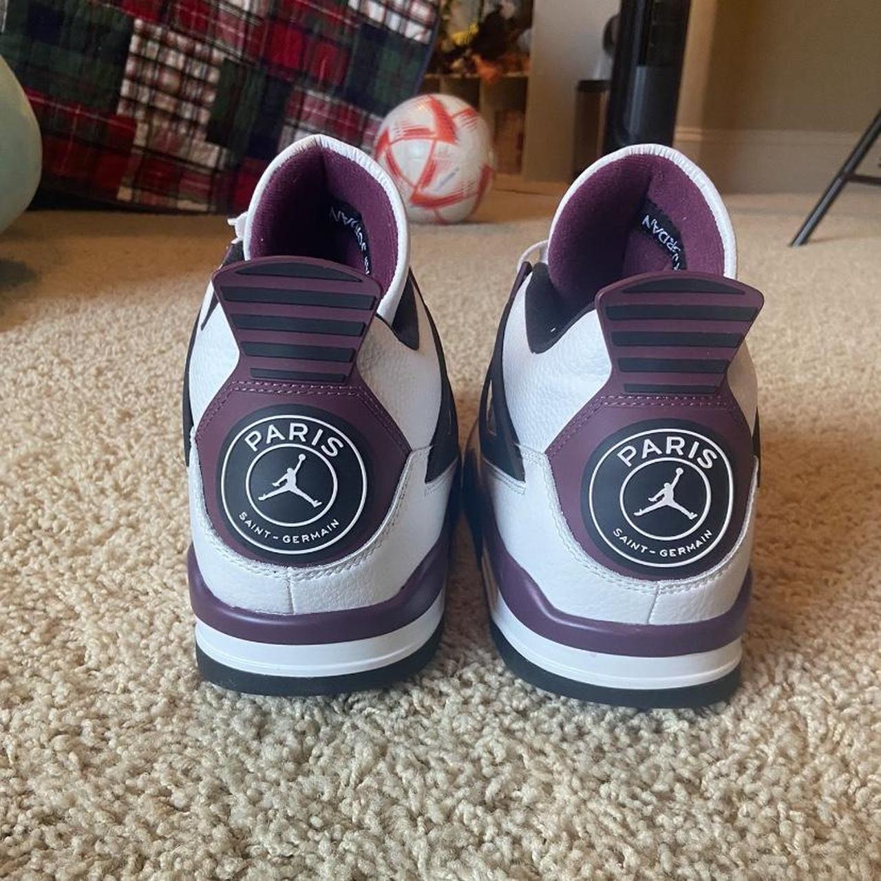 psg jordan 4 footlocker