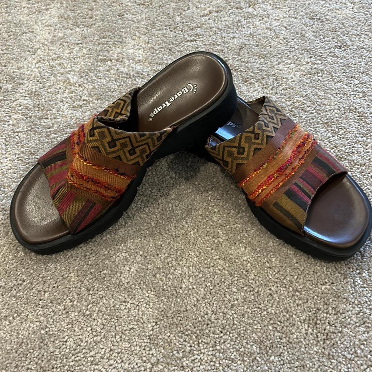 baretraps sandals dalton
