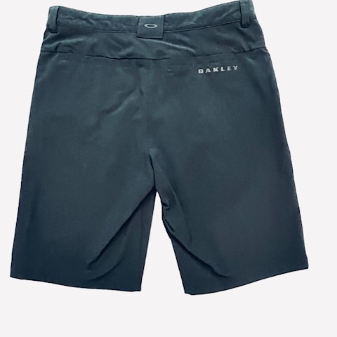 Oakley take store pro golf shorts