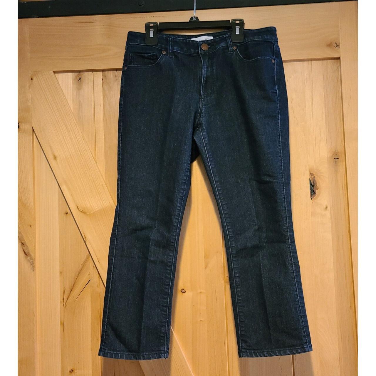 Ann Taylor LOFT Curvy Kick Crop Jeans, Ladies Size... Depop