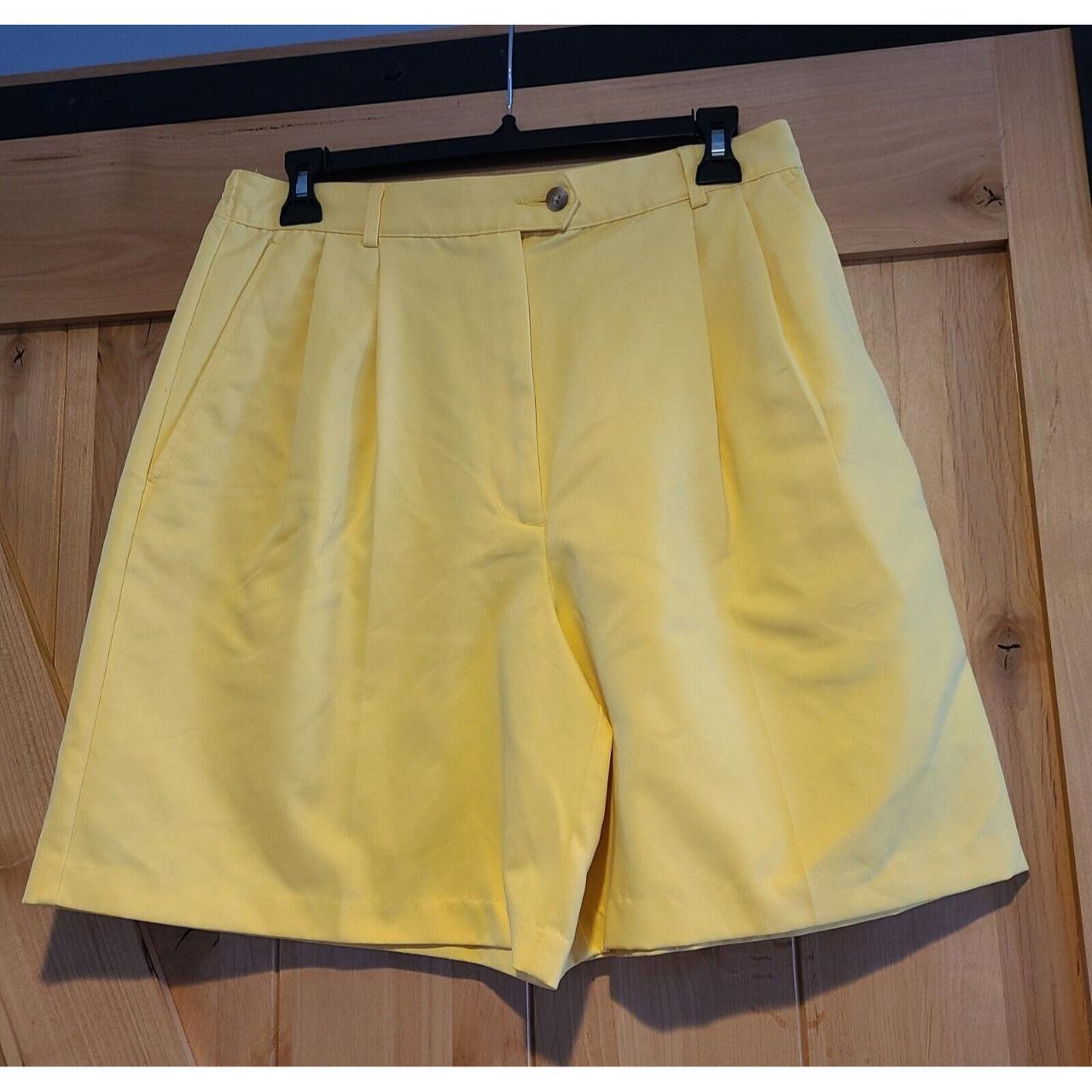 Izod Shorts Womens Size 10 Yellow Bermuda Walking... Depop