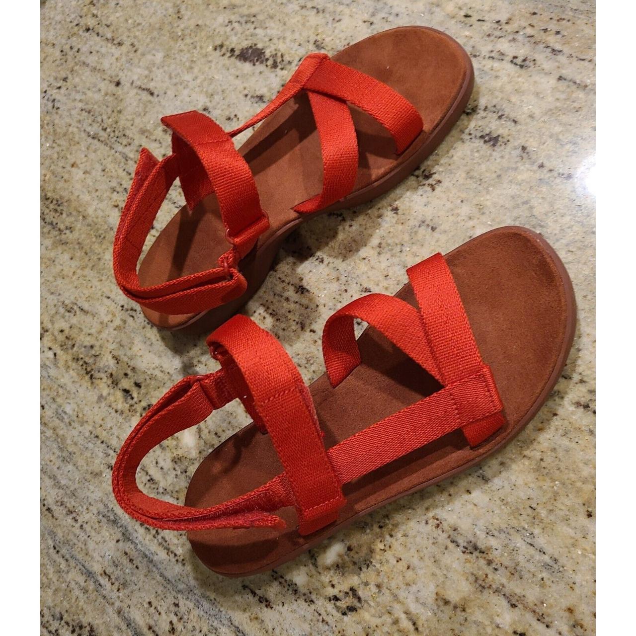 red sandals size 5