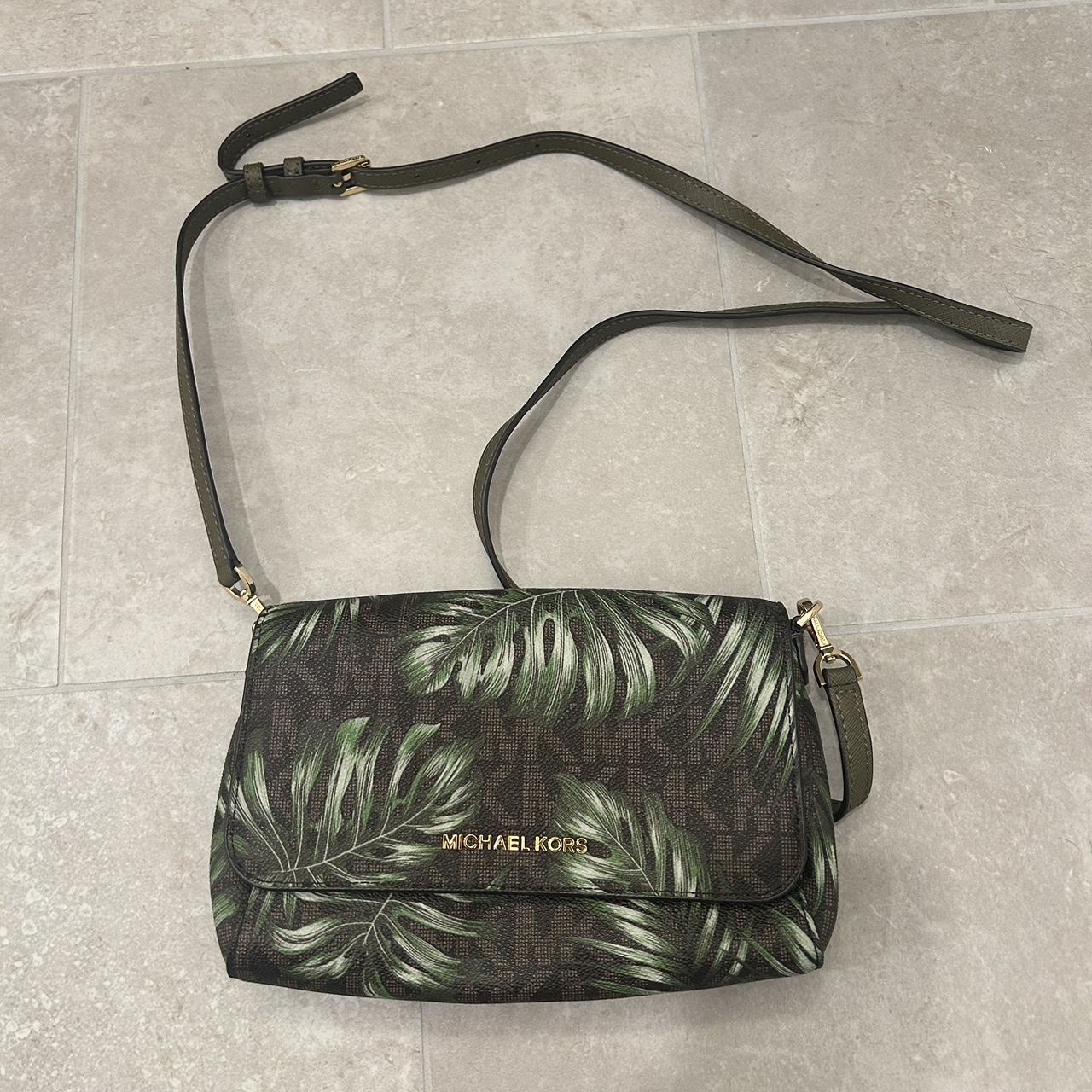 Michael kors leaf on sale bag