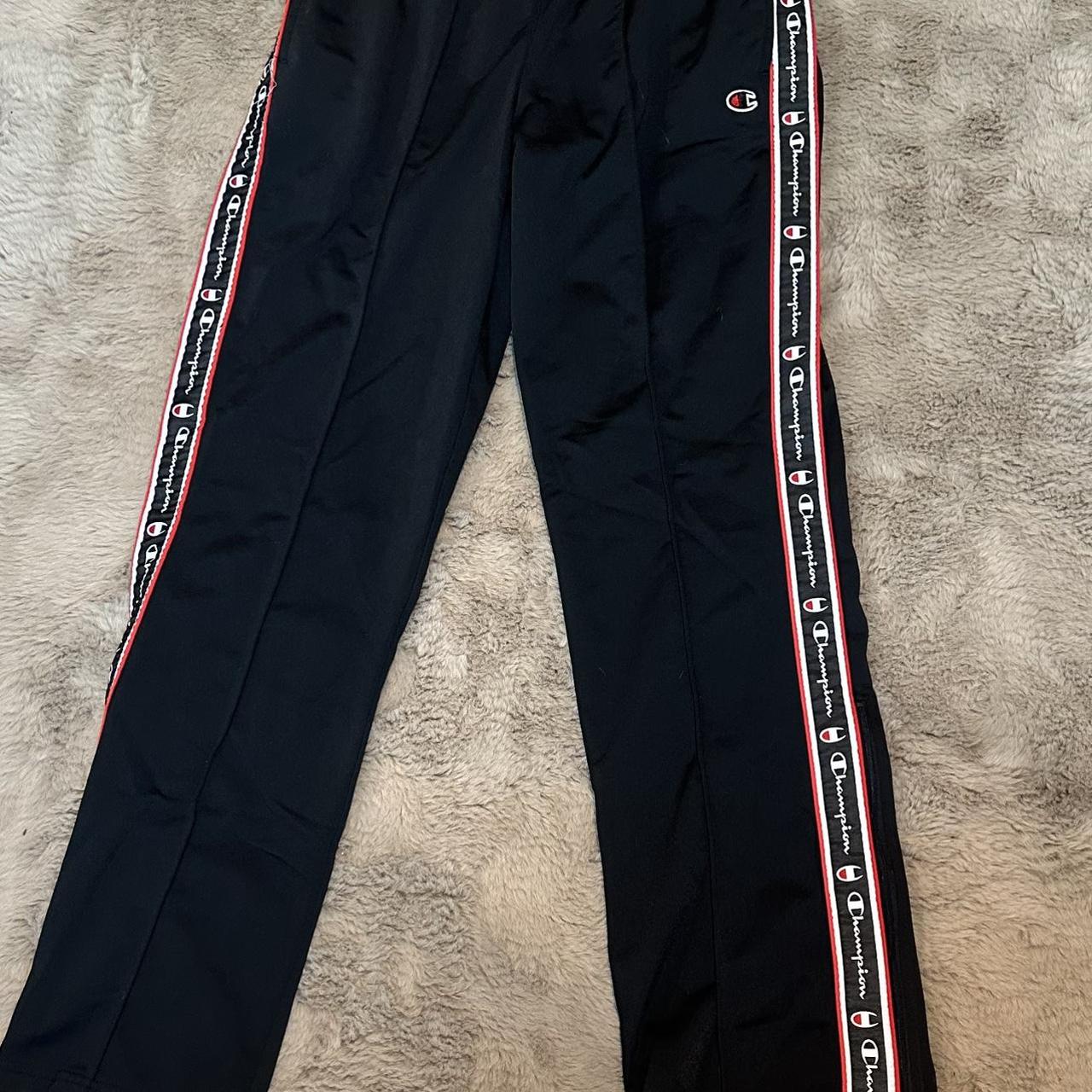 Champion sweatpants hotsell with zipper