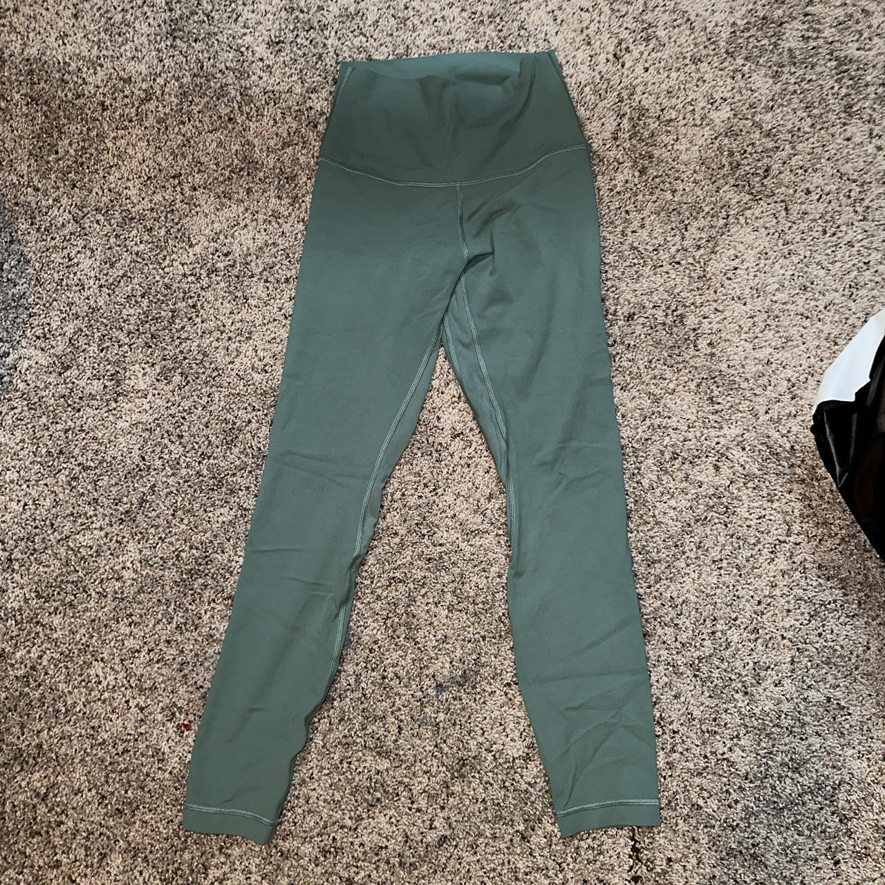 Mint green Lululemon Align 25” leggings. Size 4.