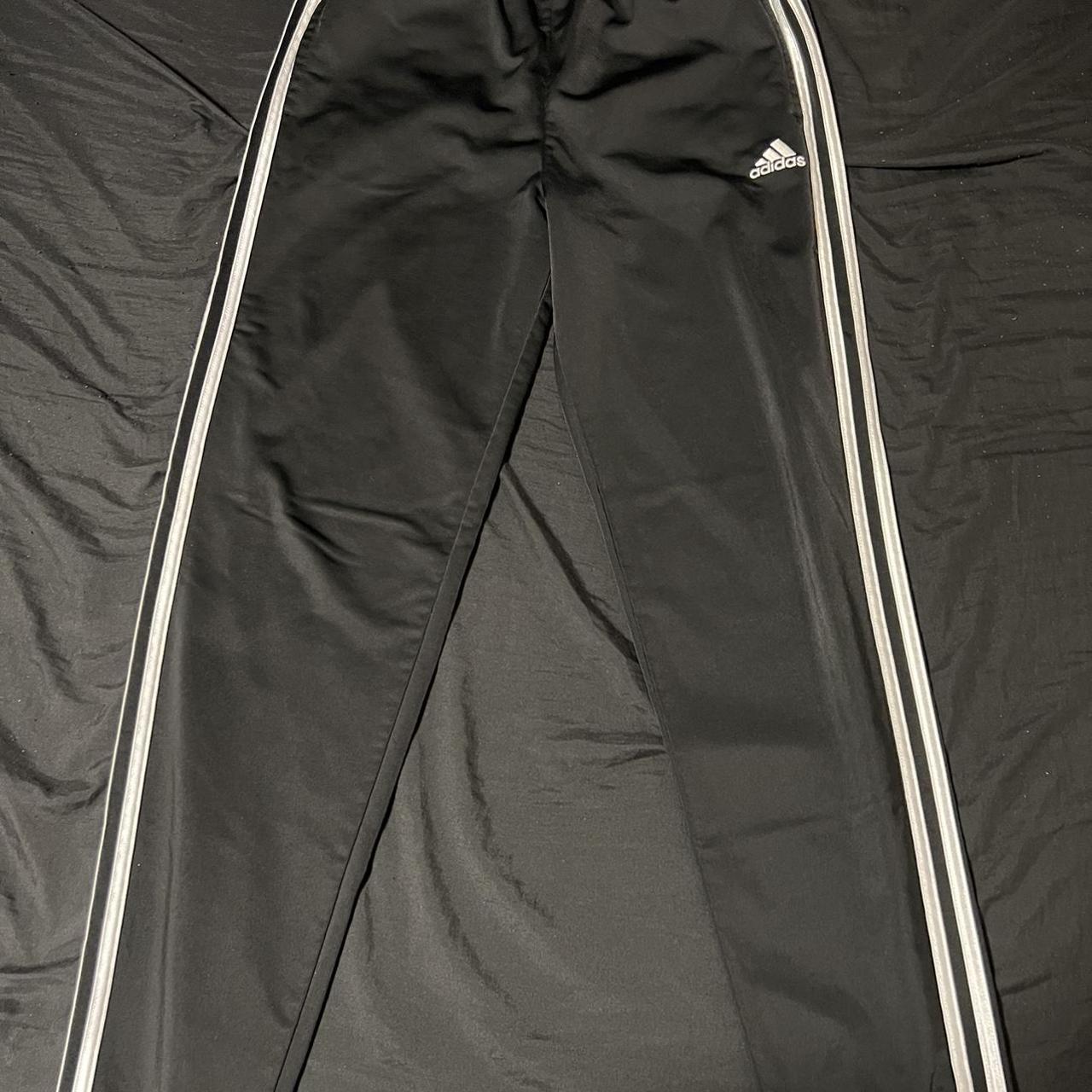 Adidas Joggers 10/10 Small - Depop