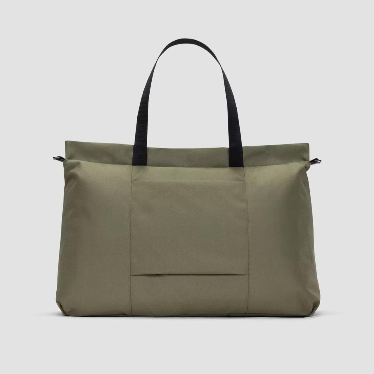 The ReNew Transit Weekender # Everlane #travelbag... - Depop