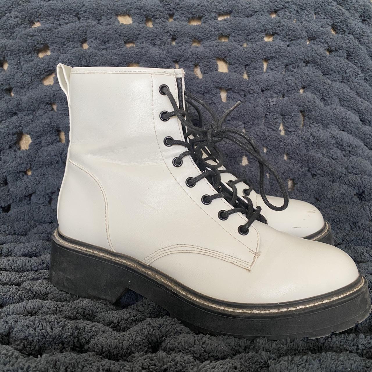 Madden girl 2024 white boots