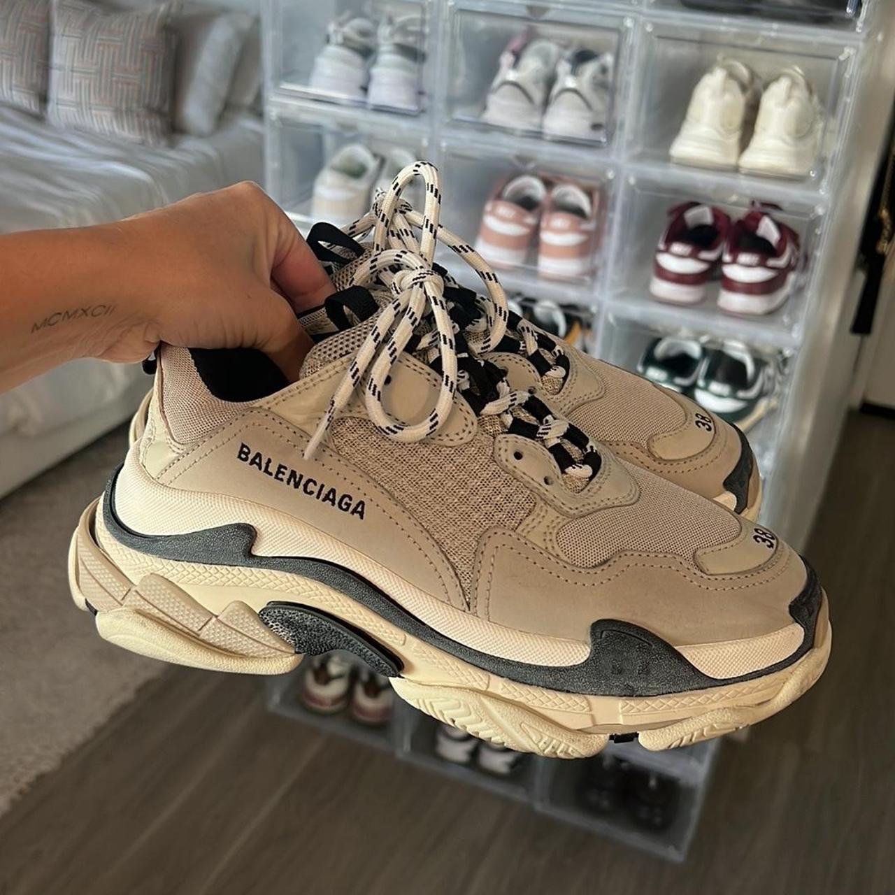 Sz8 Triple S Beige Balenciaga Sneakers - Worn twice, | Depop