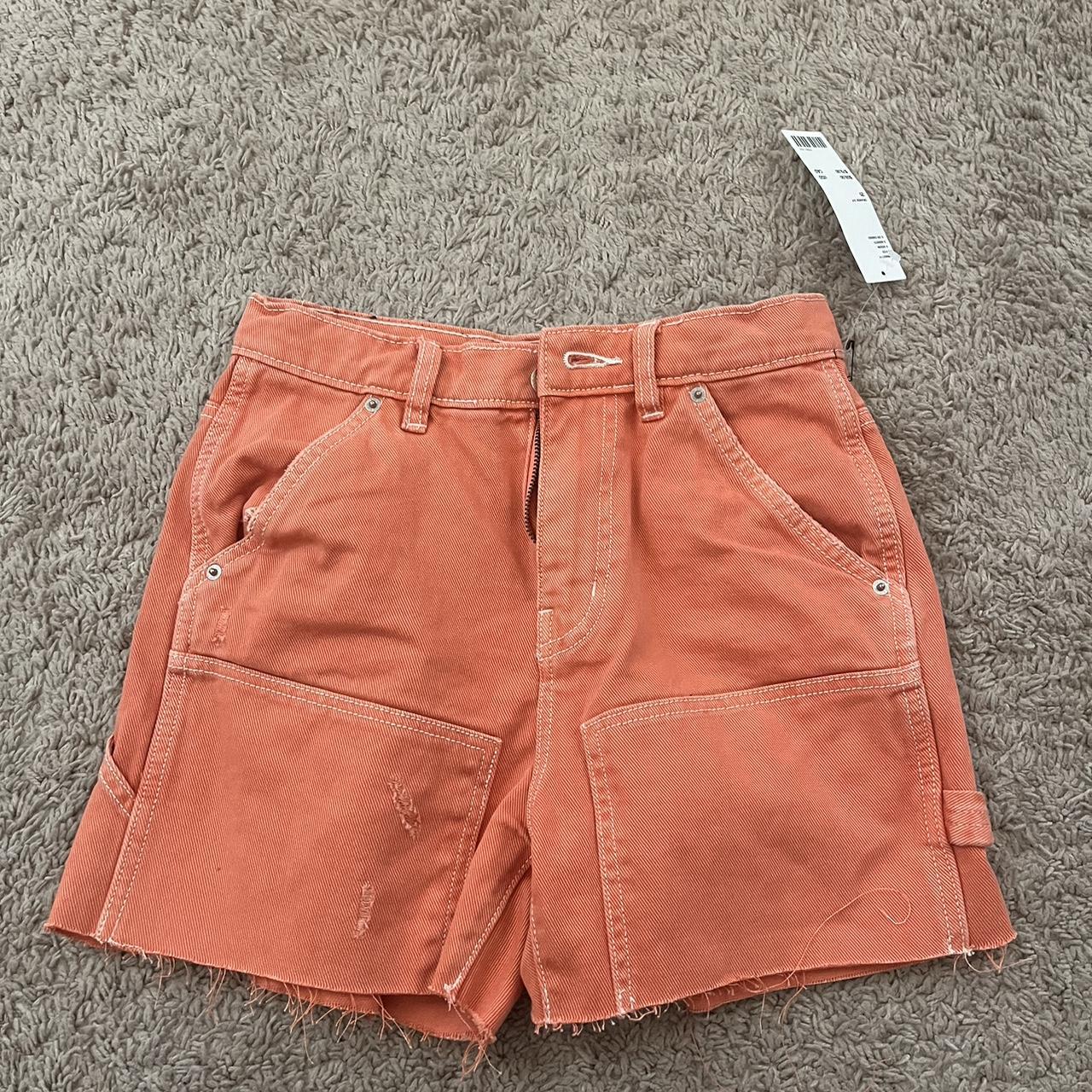 item listed by jinglespalace