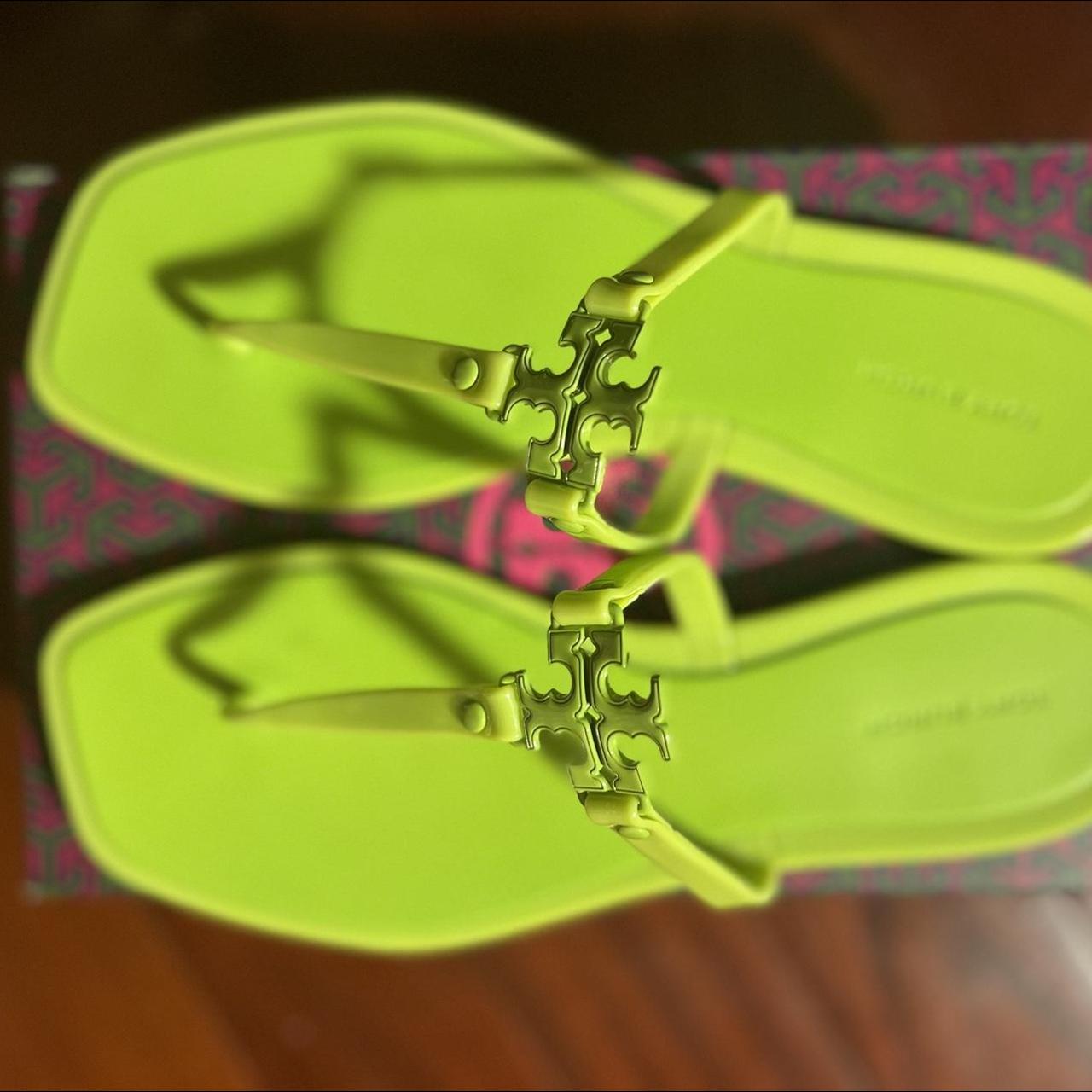 Green tory hot sale burch sandals