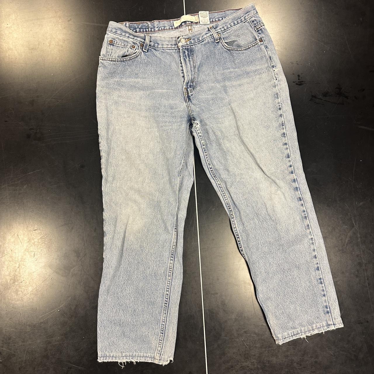 Women’s Levi’s Blue Jeans 18L #levis #jeans - Depop