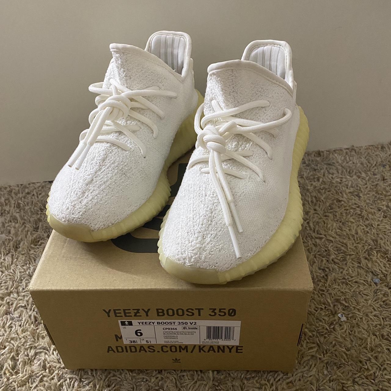 Yeezy on sale trainers white