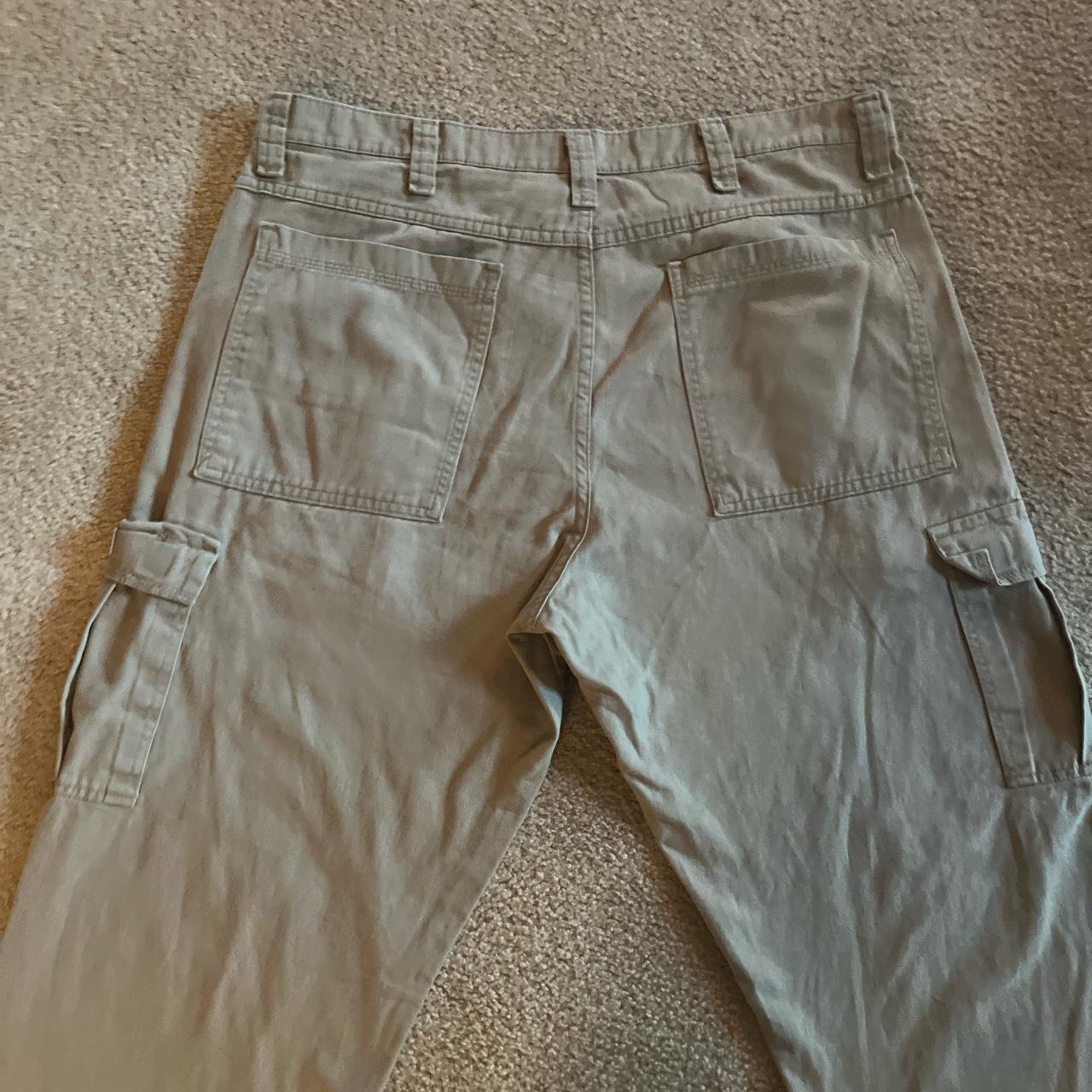 Wrangler cargo pants khaki color 36 x 34 size - Depop