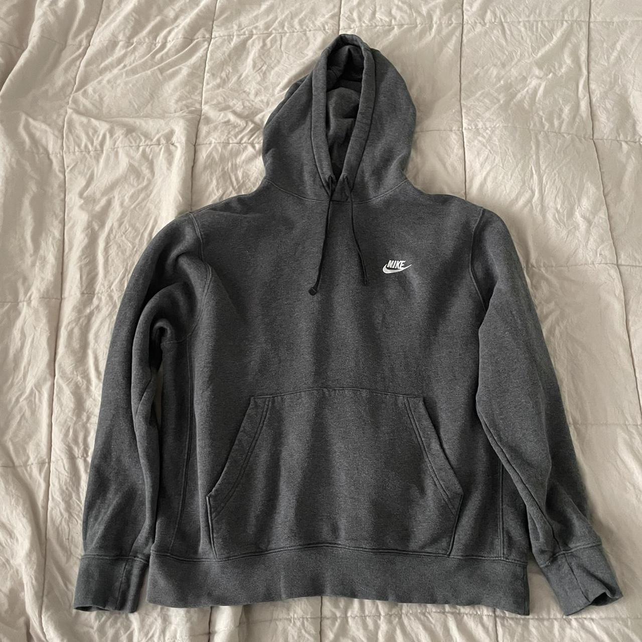charcoal grey nike sweatshirt