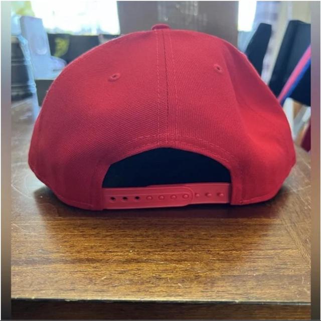 Large/extra large Cincinnati reds hat. About 5 yrs old - Depop