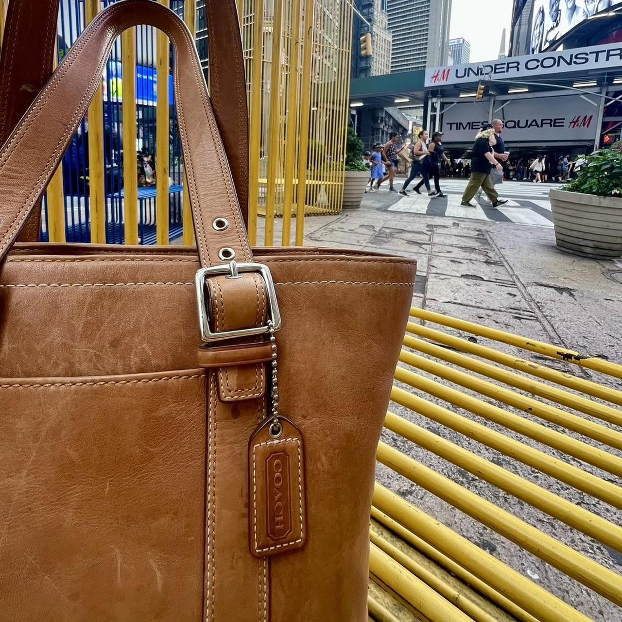 Vintage Coach Women's sold Brown Leather Tote